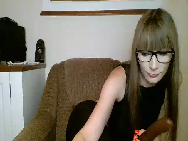 Live sex webcam photo for Terra1123 #263060009