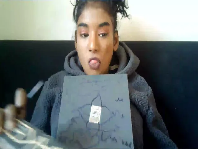 Live sex webcam photo for dirtyrissa69 #255912613