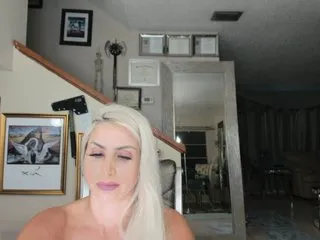 Live sex webcam photo for adrianna_fox #287952987