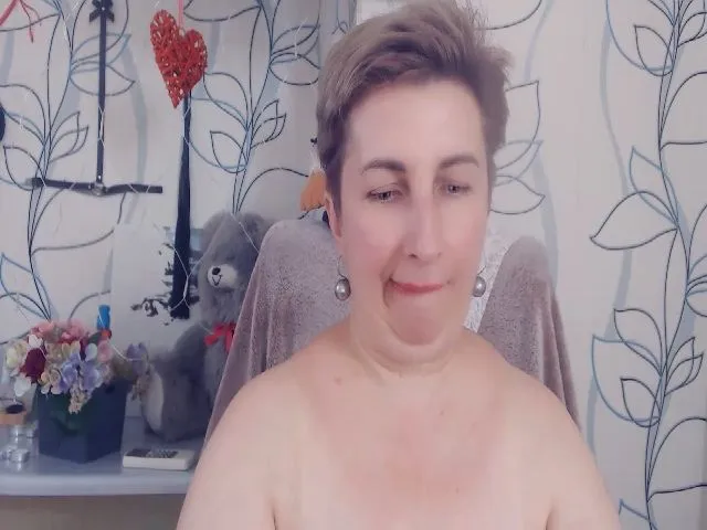 Live sex webcam photo for DepravedMadam #262055872