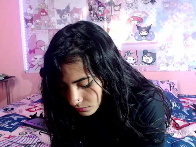 Live sex webcam photo for marilyn-eas #251628898