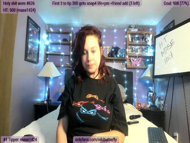 Live sex webcam photo for Nikibutterfly #259700522