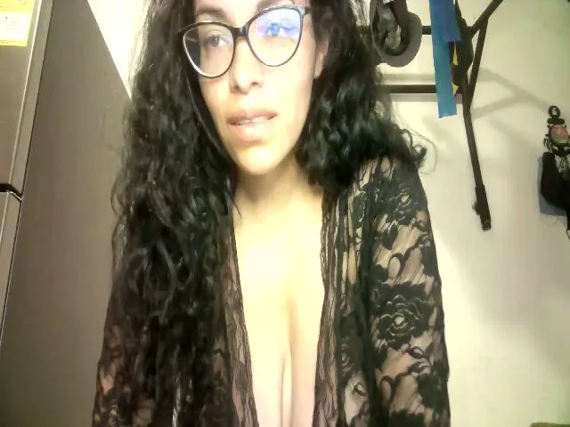 Live sex webcam photo for ROCK_CRISTAL #254150419