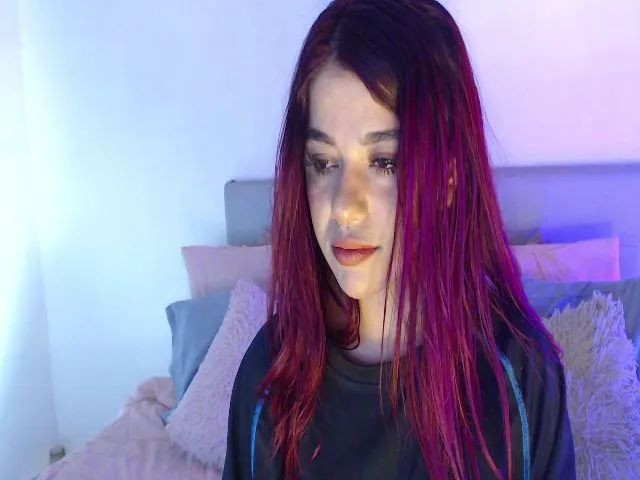 Live sex webcam photo for CALLIE_ANGEL1 #261031622