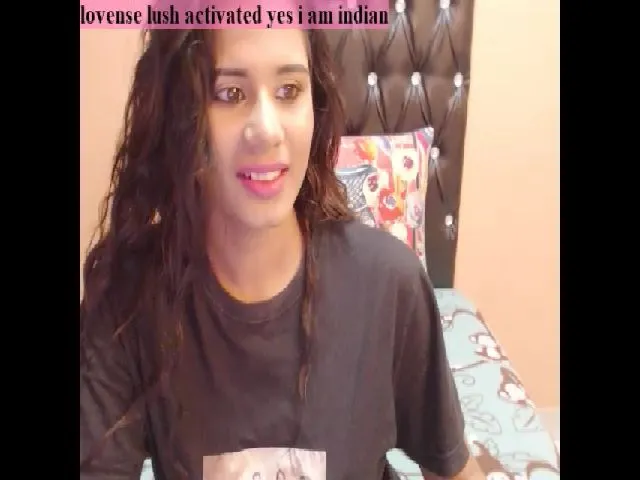 Live sex webcam photo for PARADISEQEEN #263237415