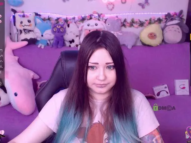 Live sex webcam photo for LittleKitsune #244235709