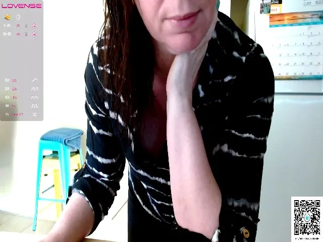 Live sex webcam photo for eva_sirenity #255499416