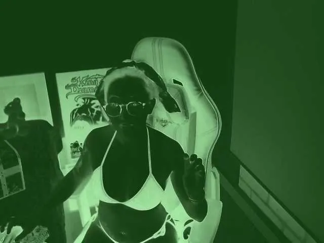 Live sex webcam photo for pink2019 #242349482