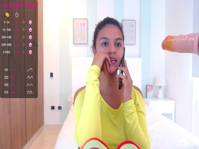 Live sex webcam photo for Lily_Evanx #258196350