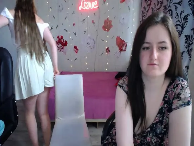 Live sex webcam photo for Pretty_N__ #260551196