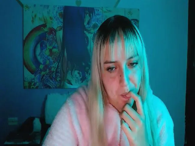 Live sex webcam photo for Anyela_bubble #264713340