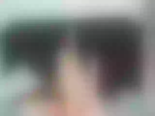 Live sex webcam photo for YoursLauren #257310414