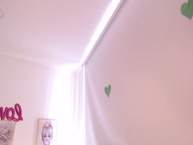 Live sex webcam photo for Annie_es #253829739