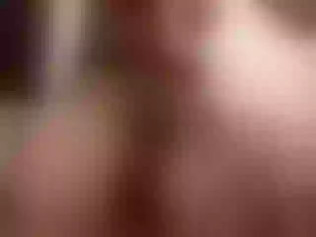 Live sex webcam photo for Arianaskysexx #253930603