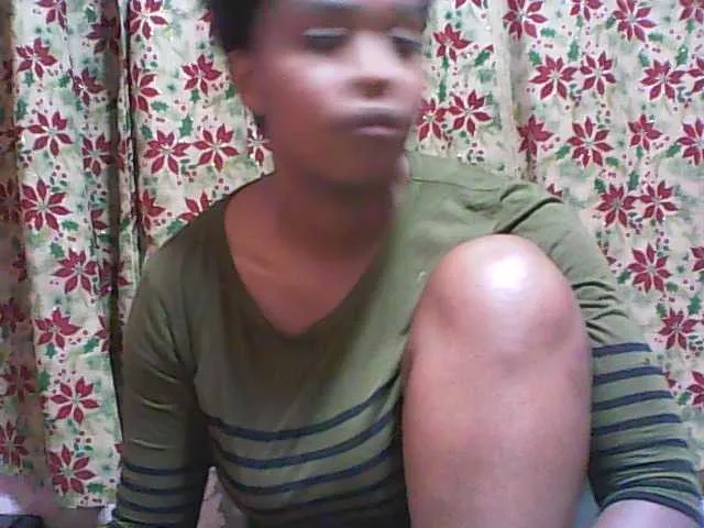 Live sex webcam photo for BLACKWIFE1 #255850466