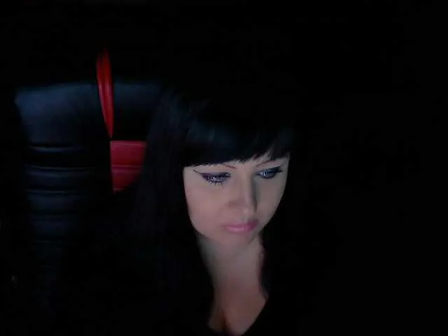 Live sex webcam photo for Liya1663 #260120503