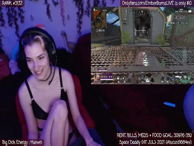Live sex webcam photo for EmberBurns #257355792