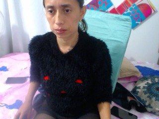 Live sex webcam photo for sexy-mary-69 #240751706