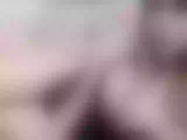 Live sex webcam photo for MissLilie #253252252