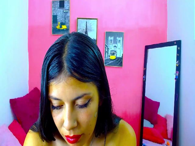 Live sex webcam photo for Juliia_sweet #255471019