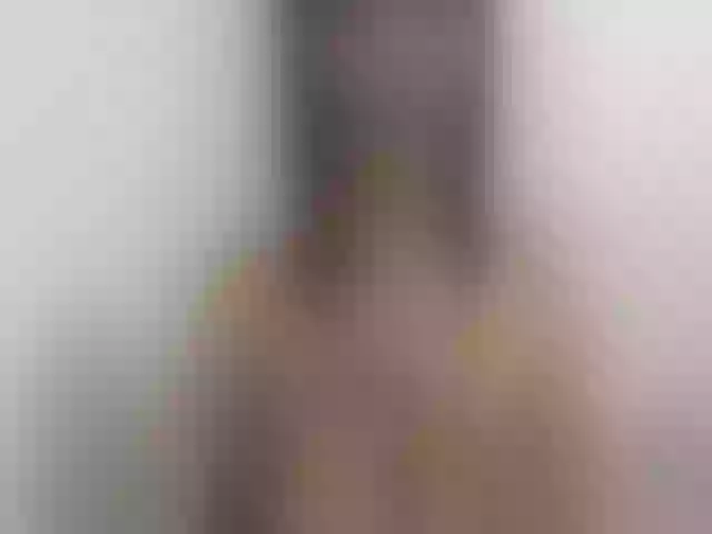 Live sex webcam photo for Fuckontitsaxx #253512215