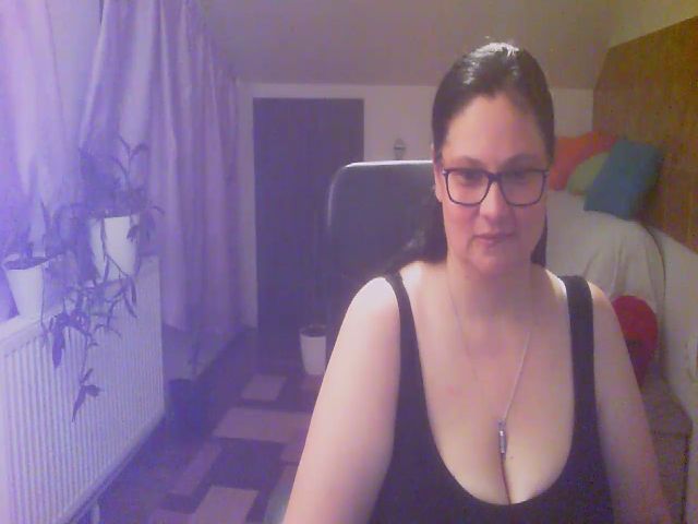 Live sex webcam photo for boosty4you #253604304