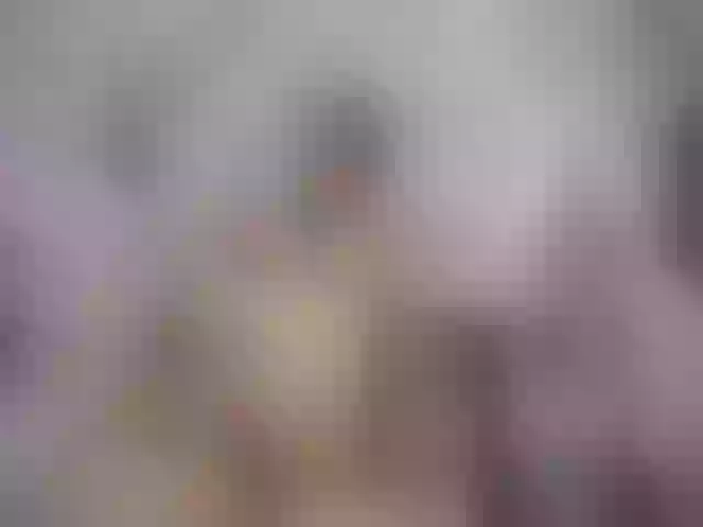 Live sex webcam photo for SexyAshley2x #259824046