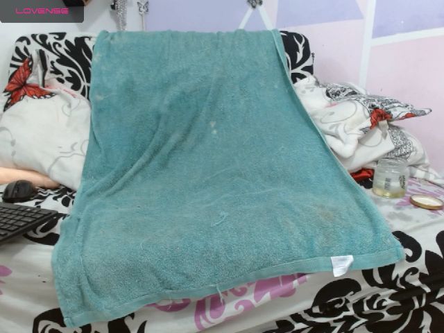 Live sex webcam photo for Emma_Bowis #257995401