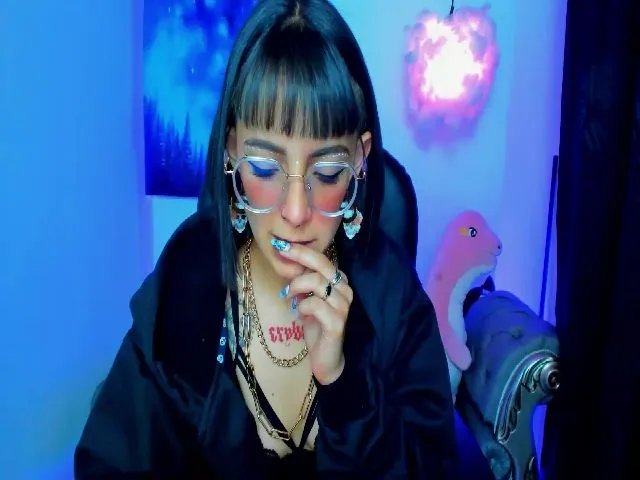 Live sex webcam photo for Angelsiinner #265566610