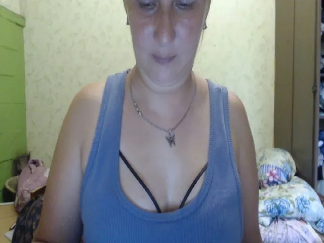 Live sex webcam photo for xxx_butterfly #253109891