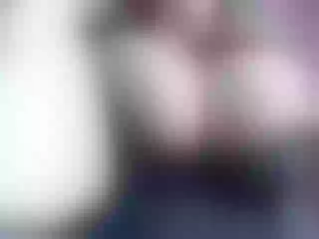 Live sex webcam photo for roxycurvy #256937772