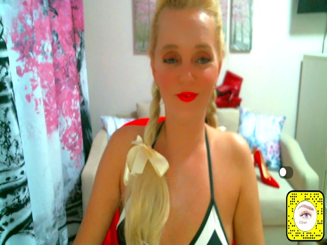 Live sex webcam photo for ChristiRoses #262684545