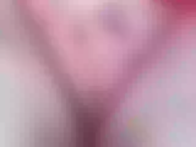 Live sex webcam photo for RubyBlaze #257438793