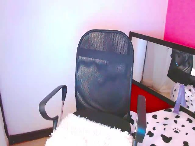 Live sex webcam photo for Juliia_sweet #253575356