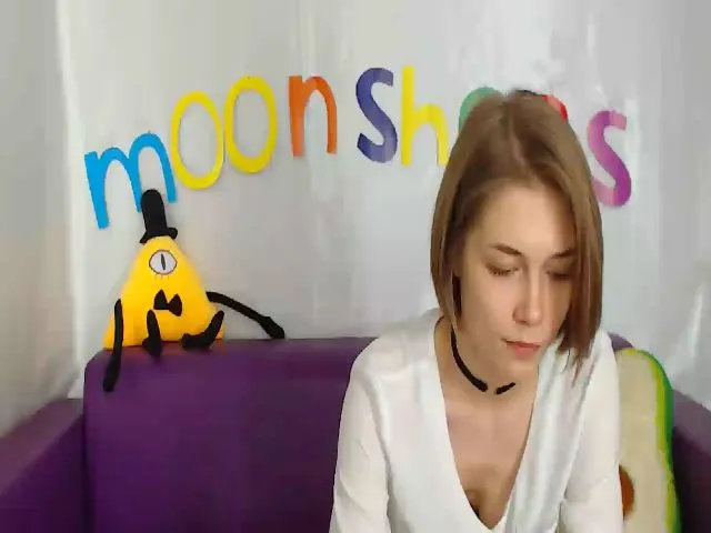 Live sex webcam photo for Lil_Beep #261181347