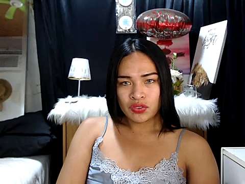 Live sex webcam photo for chinitaprincessXXX #244607683