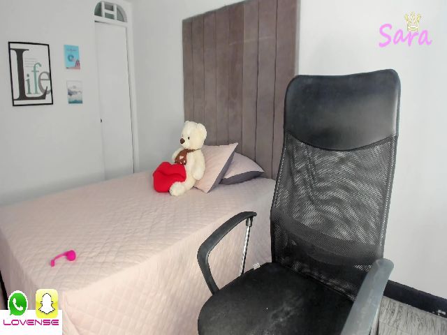 Live sex webcam photo for Saramancinii #259368400