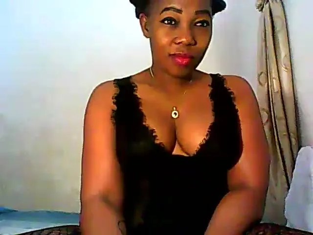 Live sex webcam photo for AfriPrincess #255866229