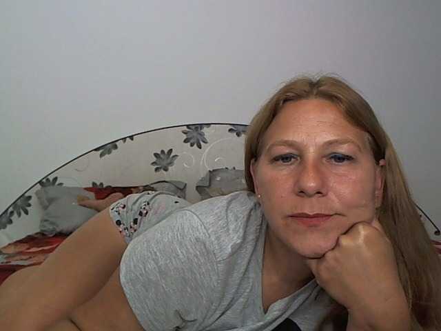 Live sex webcam photo for imola80 #251344279