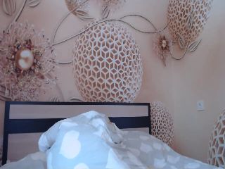 Live sex webcam photo for MeltingJulia #251856026