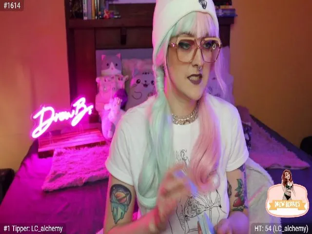 Live sex webcam photo for DrewBerries #255174654