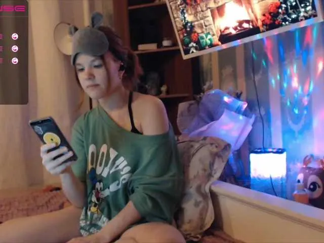 Live sex webcam photo for LopnLous #240985909