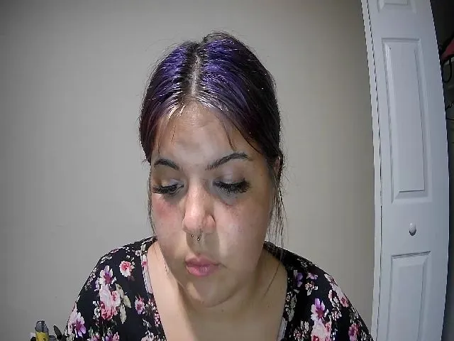 Live sex webcam photo for Lilmisspurp #252423231