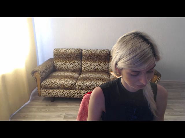 Live sex webcam photo for SexyBeatriice #253015220