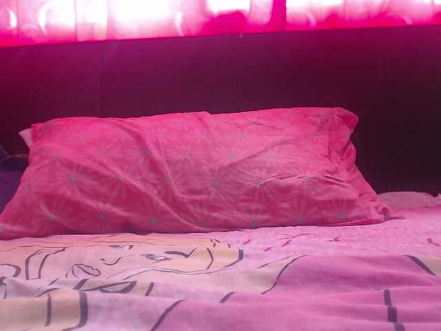 Live sex webcam photo for Daizy-cooper #242544914