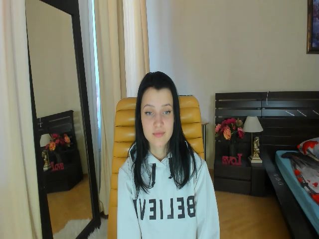 Live sex webcam photo for SoniNex #257490643