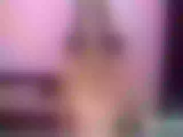 Live sex webcam photo for MaiiAngel #260939305