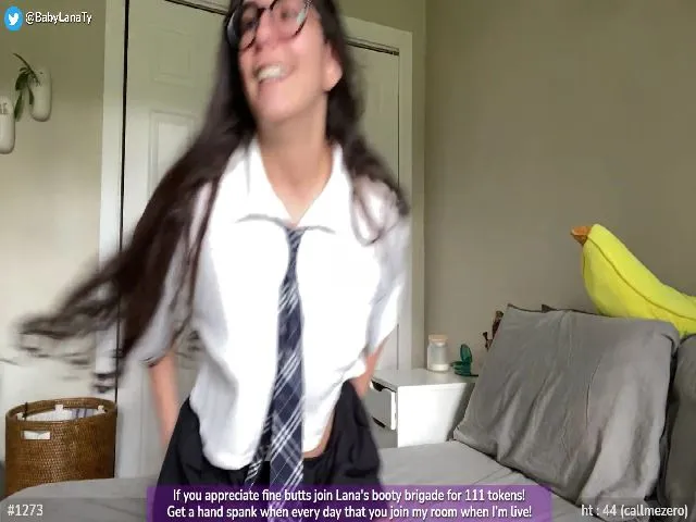 Live sex webcam photo for LanaTy #255741319