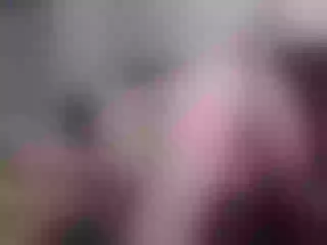 Live sex webcam photo for DiddySweet #260541481