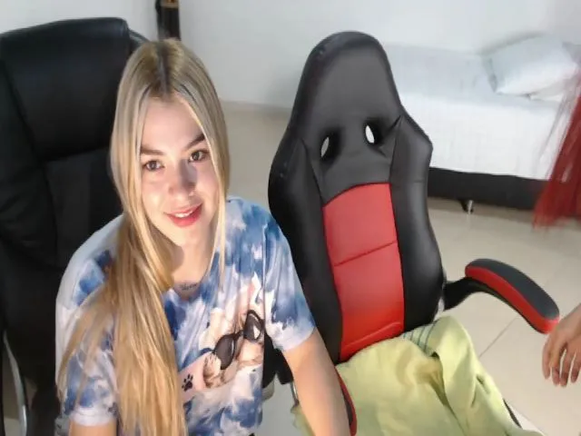 Live sex webcam photo for Thaunhty #259697539